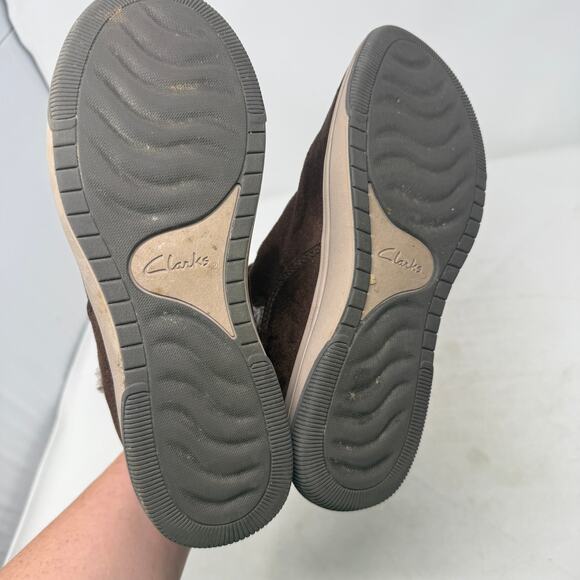 Clarks Cloudsteppers Breeze Winter Boots Brown Faux Fur Lined Ankle Size 7W - Picture 11 of 13